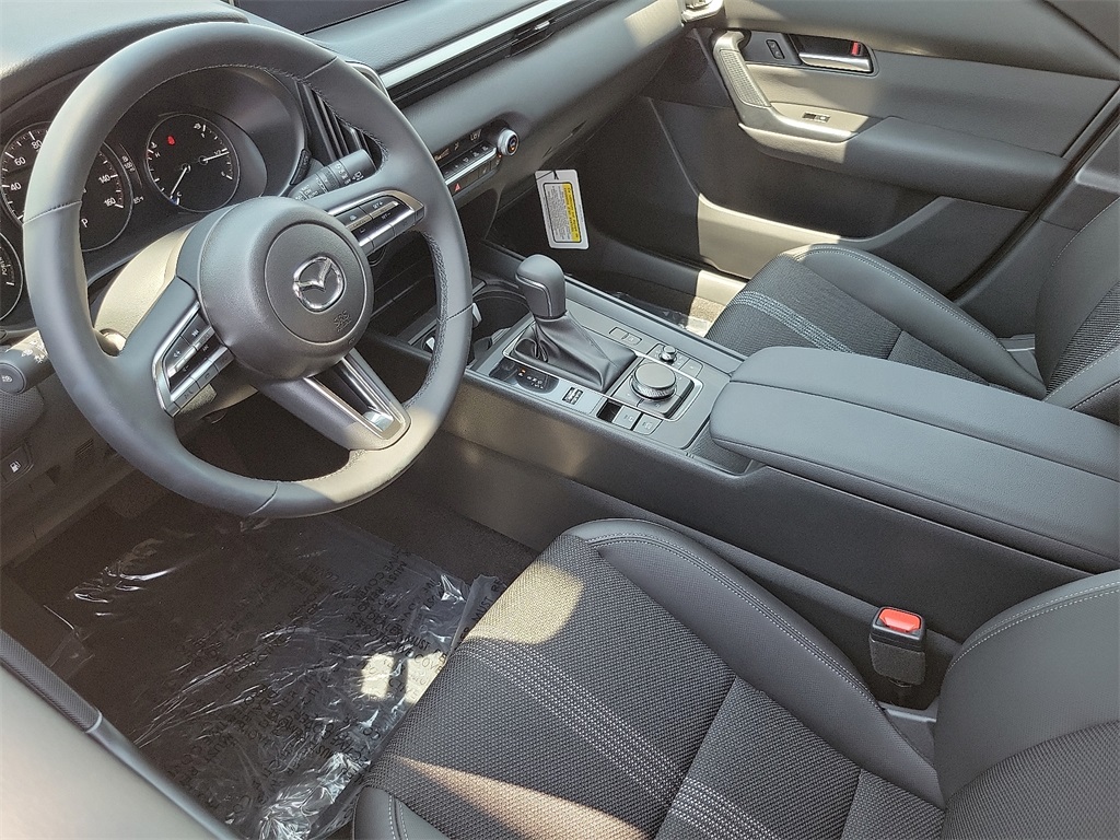 2025 Mazda CX-50 Preferred photo 5