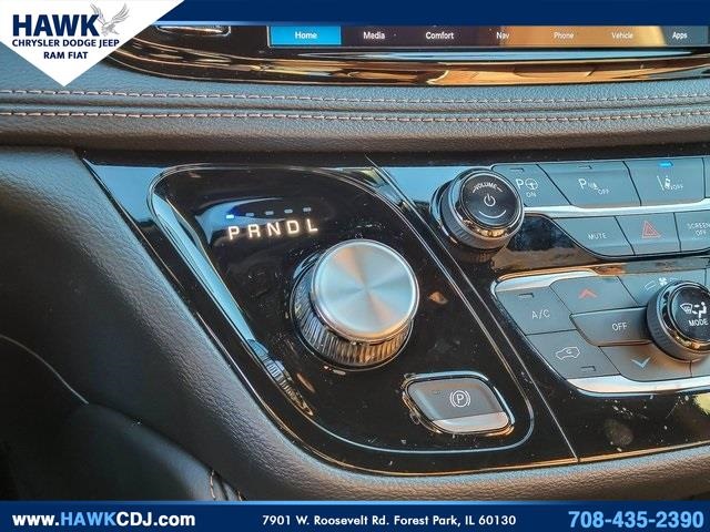 2025 CHRYSLER PACIFICA - Image 26