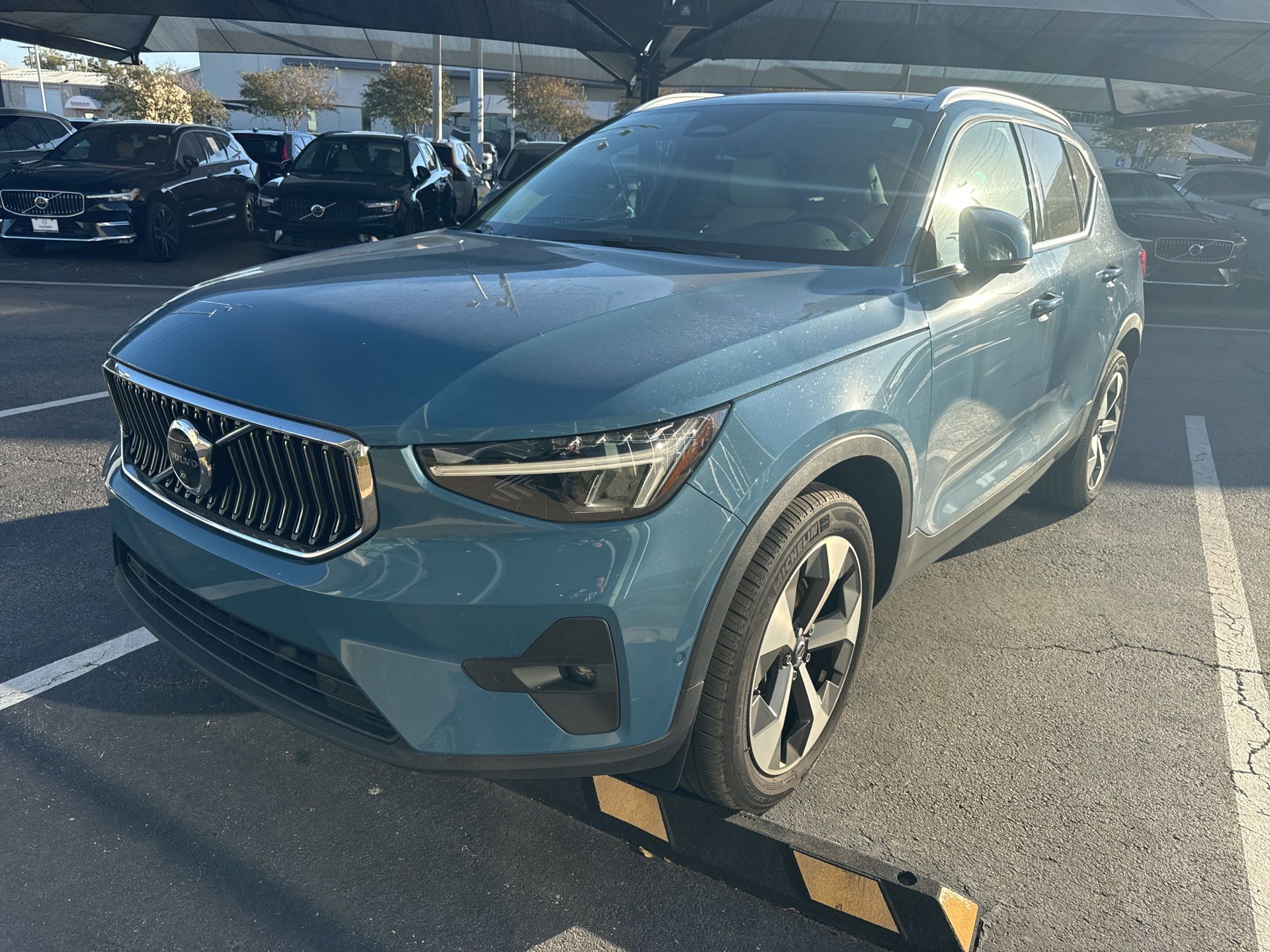 2023 Volvo XC40