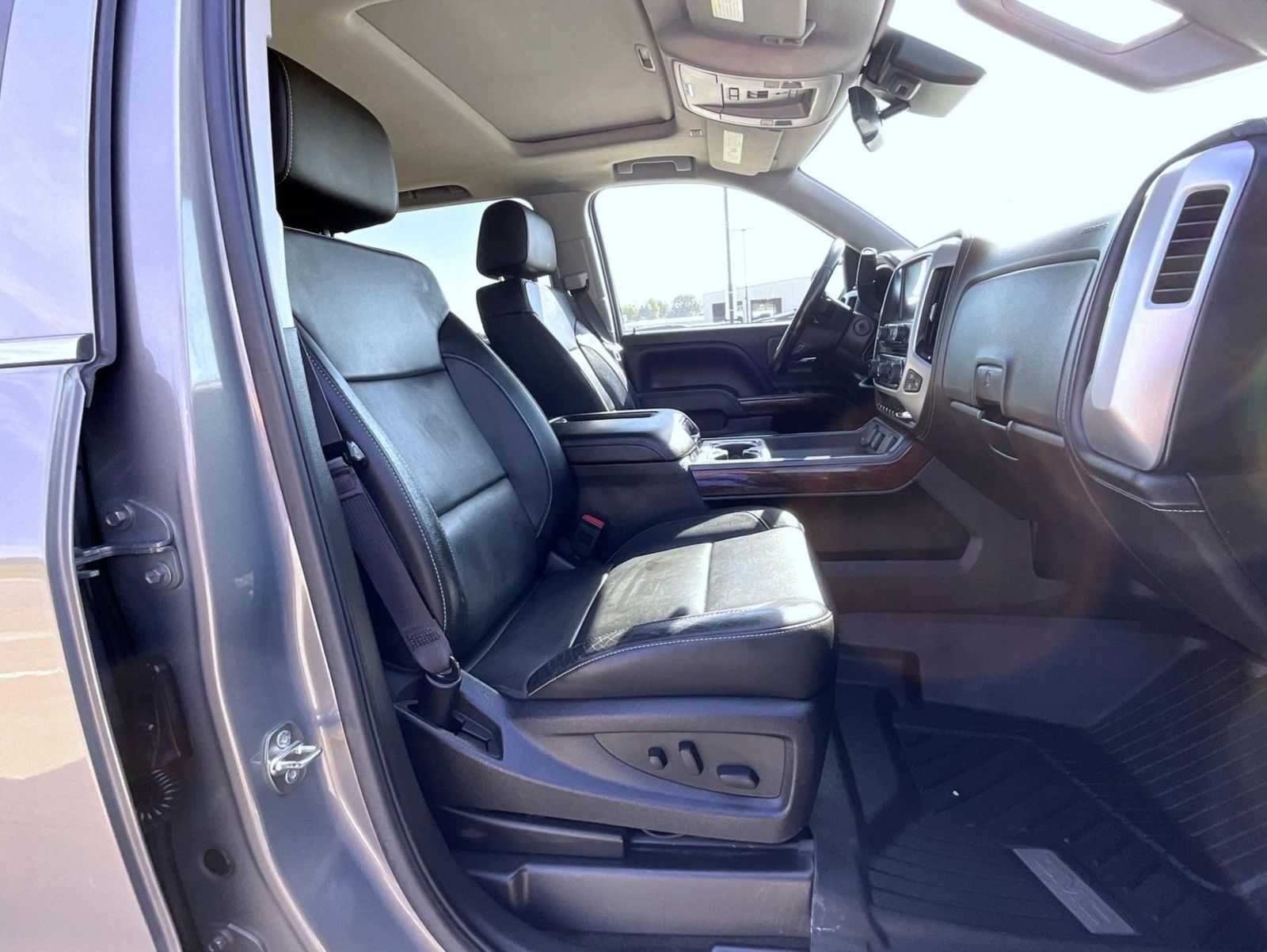 2017 Gmc Sierra 1500 SLT photo 16