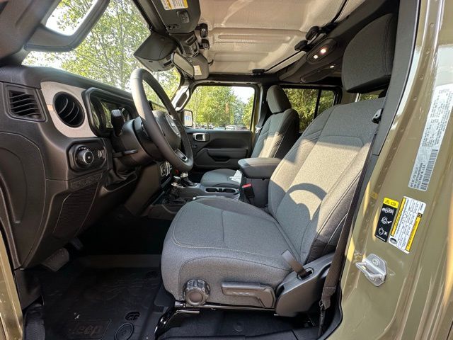 2025 Jeep Wrangler Sport S photo 21