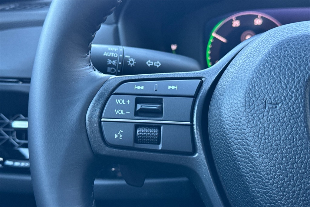 2025 Honda Accord Hybrid Sport-L photo 21