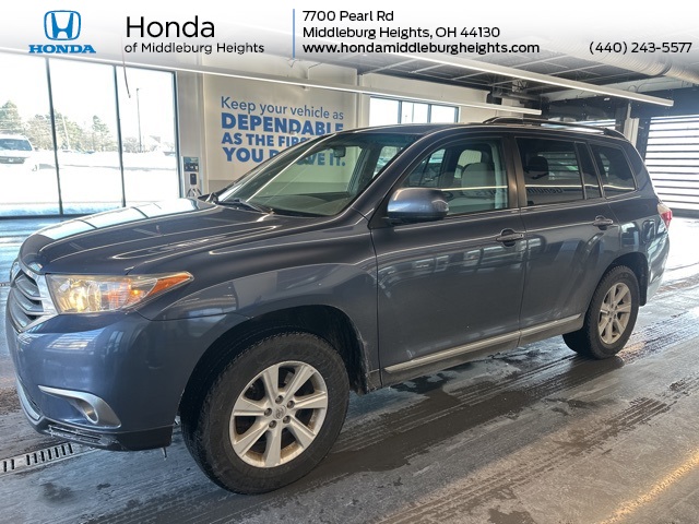 2013 Toyota Highlander Base