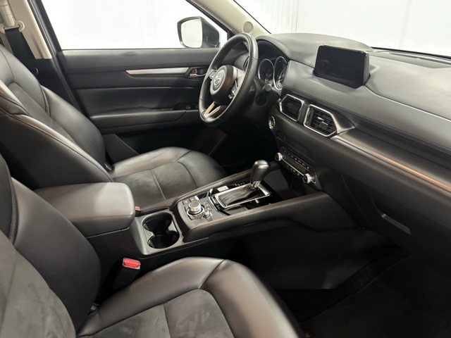 2020 Mazda CX-5 Touring photo 20