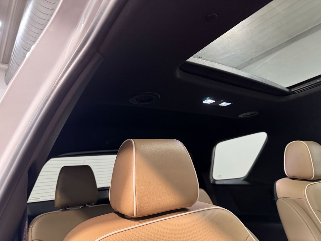 2023 Chevrolet Traverse Premier photo 10