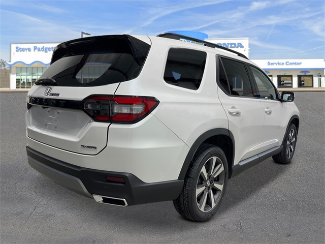 2025 Honda Pilot Touring photo 4