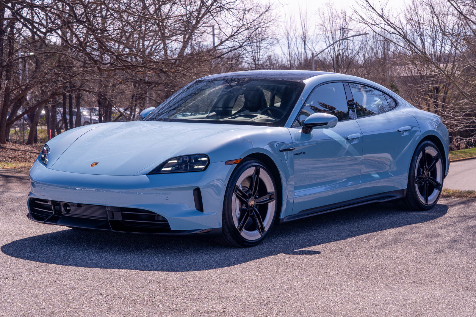 2025 Porsche Taycan GTS photo 6