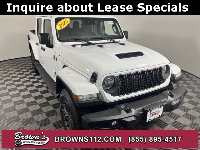 2025 Jeep Gladiator Sport S's photo