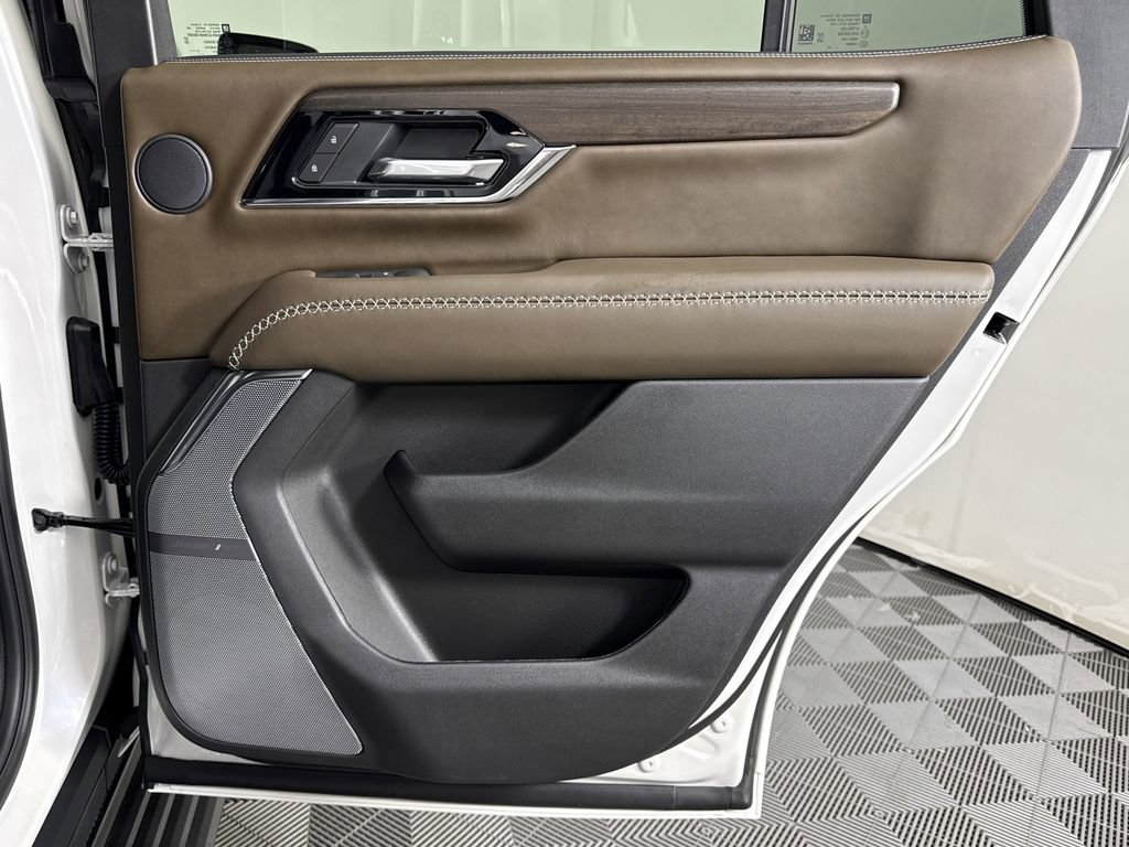 2025 Gmc Yukon Denali Ultimate photo 13