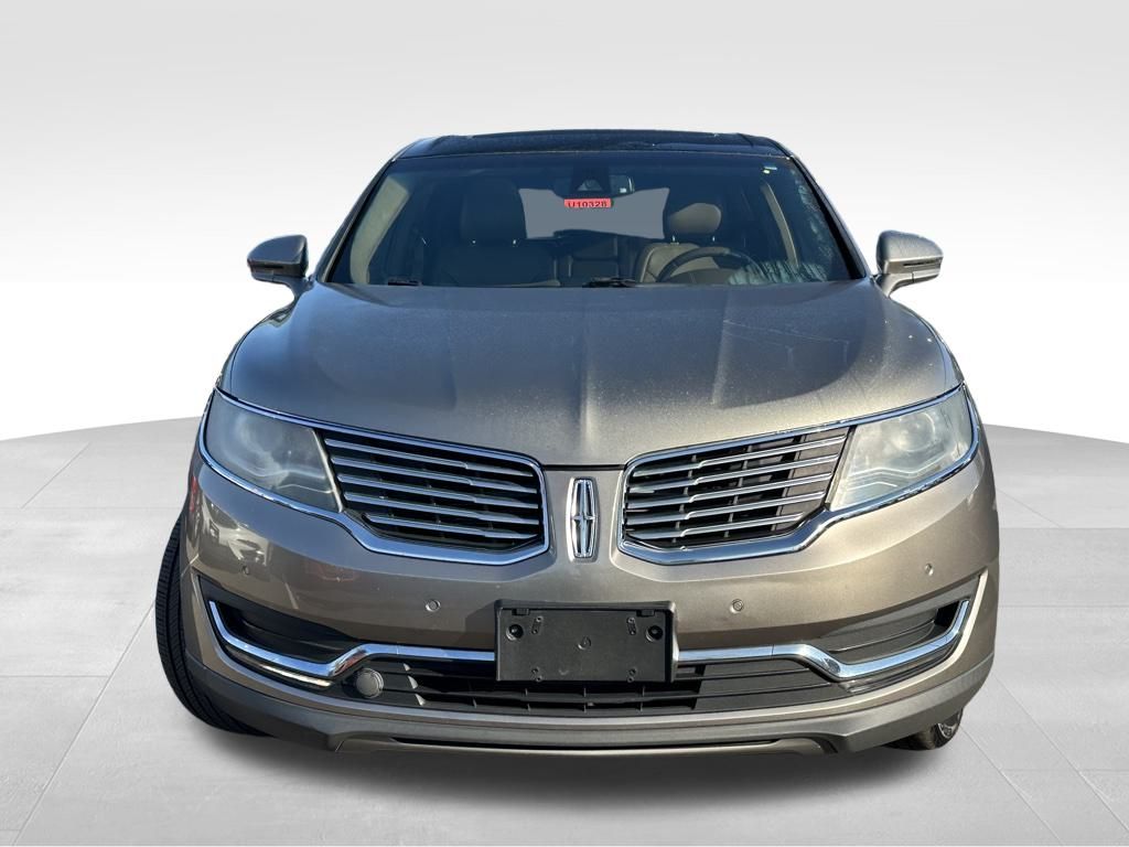 2016 Lincoln MKX Reserve photo 2