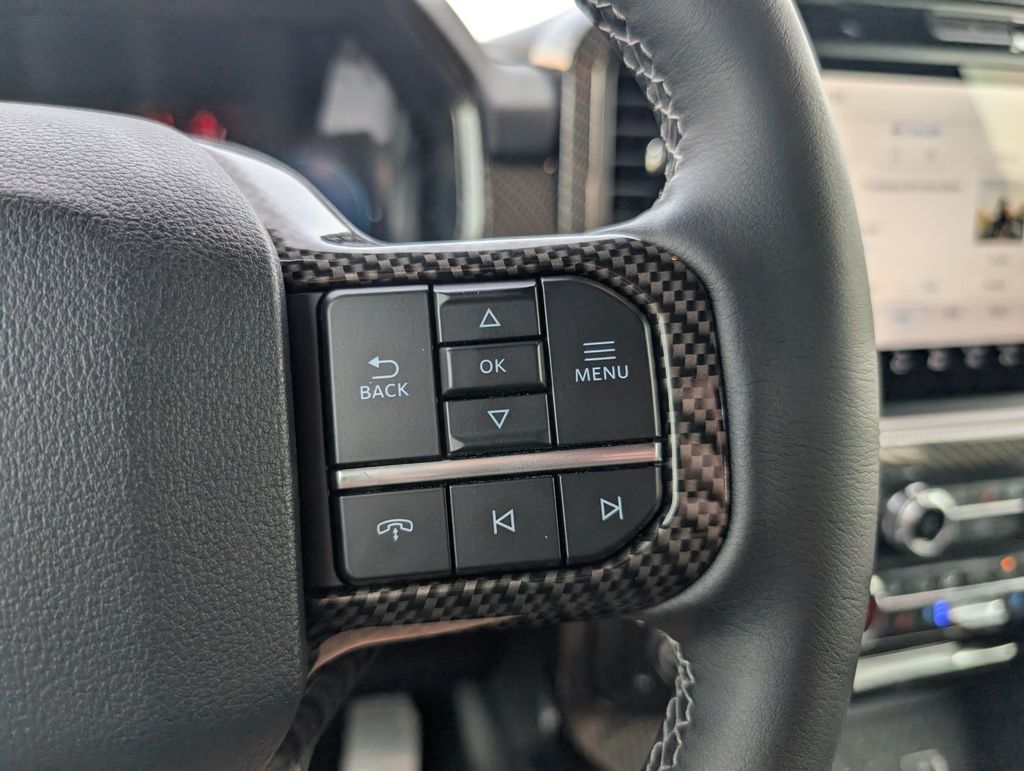 2025 Ford F-150 Lariat photo 16