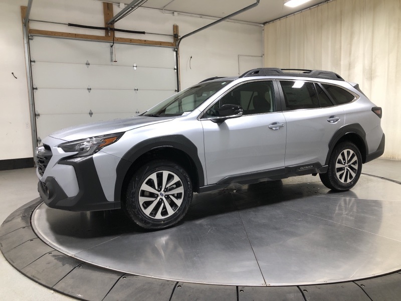 2025 Subaru Outback Premium photo 2