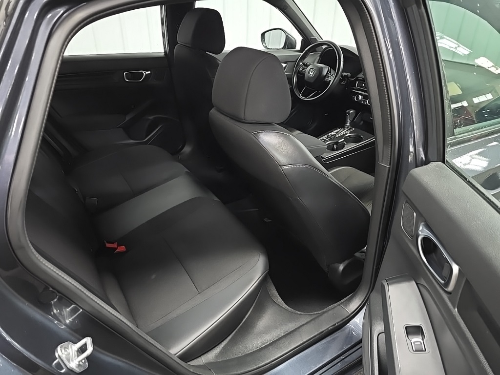 2023 Honda Civic Sport photo 16