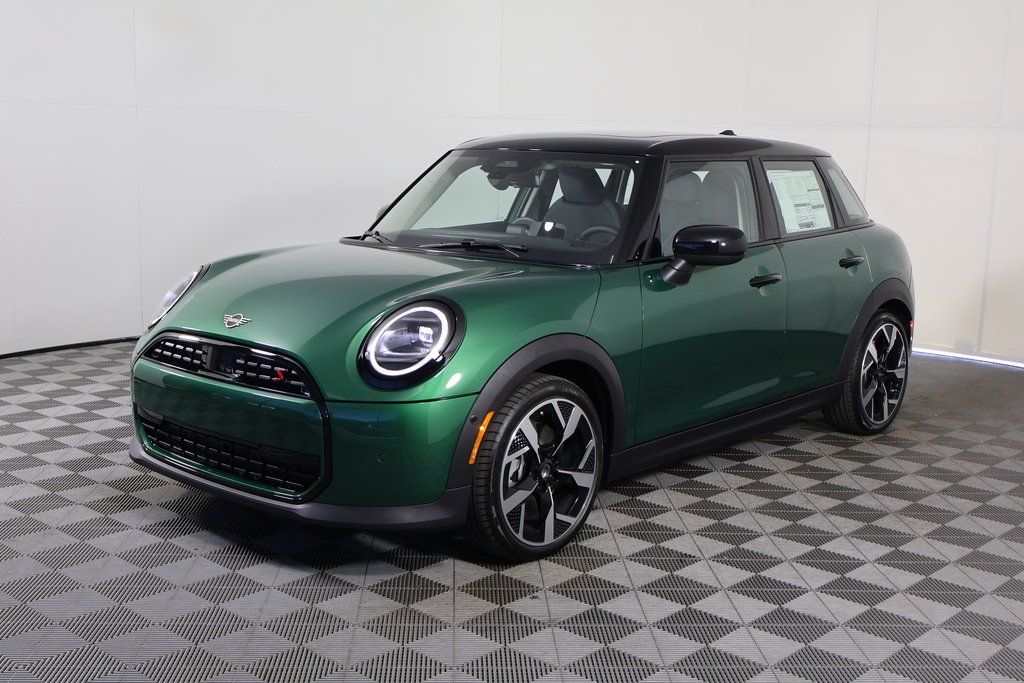 2026 MINI Hardtop 4 Door S's photo
