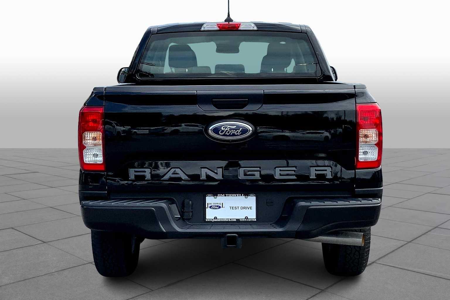 2025 Ford Ranger XL photo 3