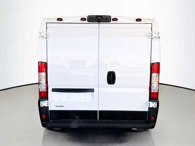 2025 Ram ProMaster 1500 Tradesman photo 3