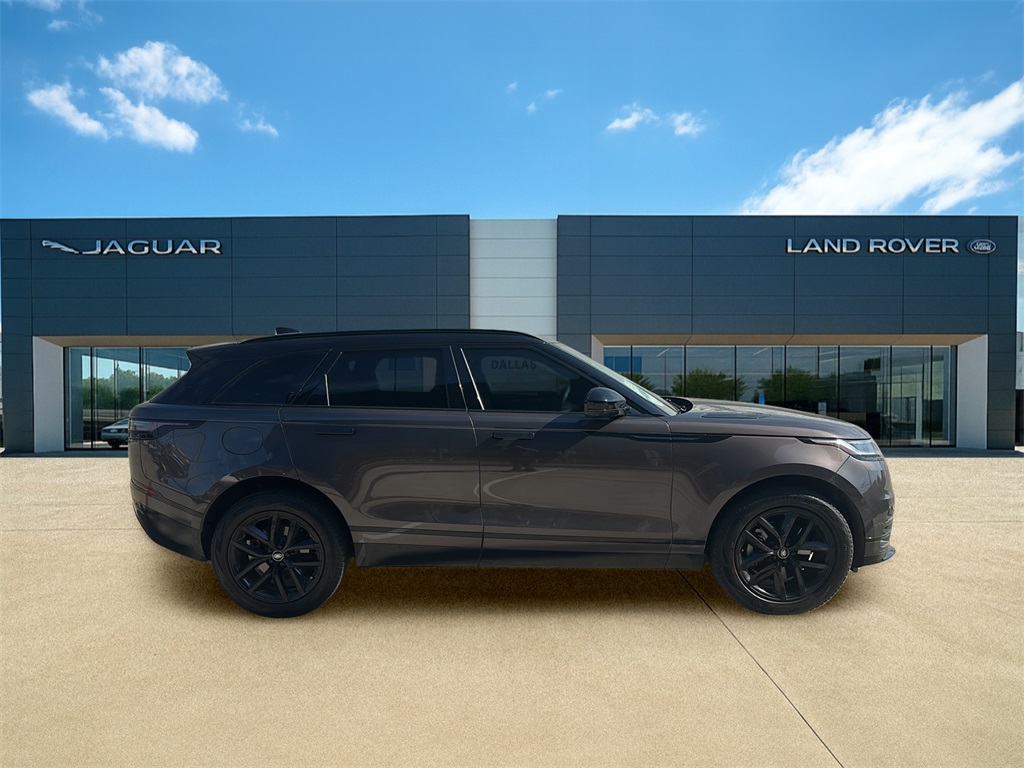 2025 Land Rover Range Rover Velar SE photo 2