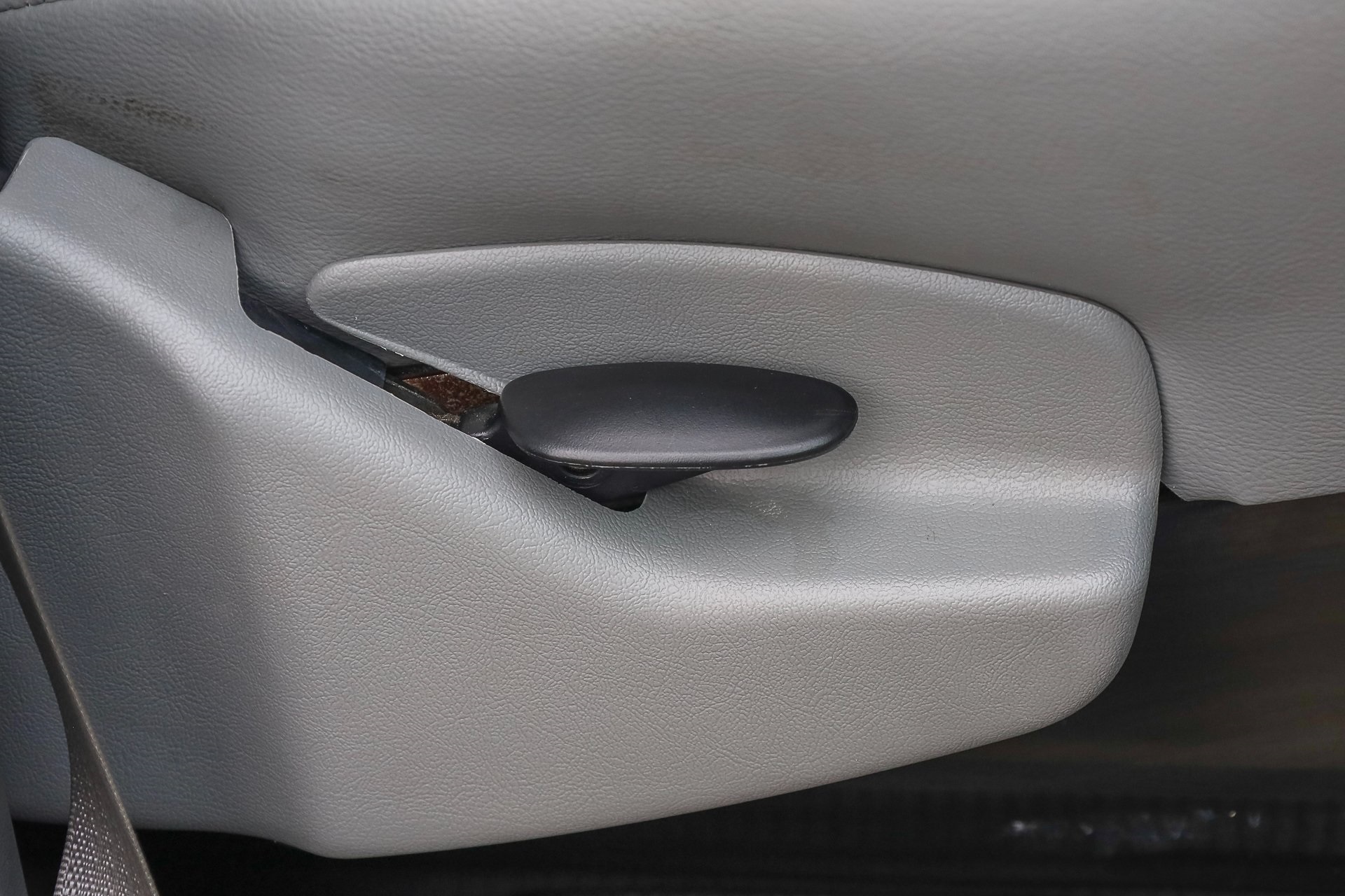 2019 Ford E-450 photo 25