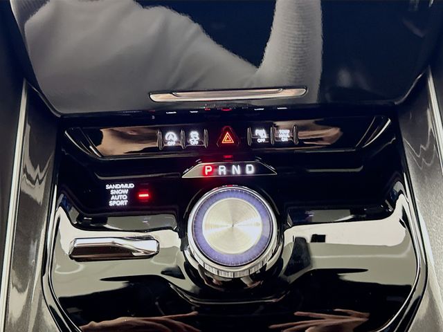 2024 Jeep Wagoneer Base photo 16