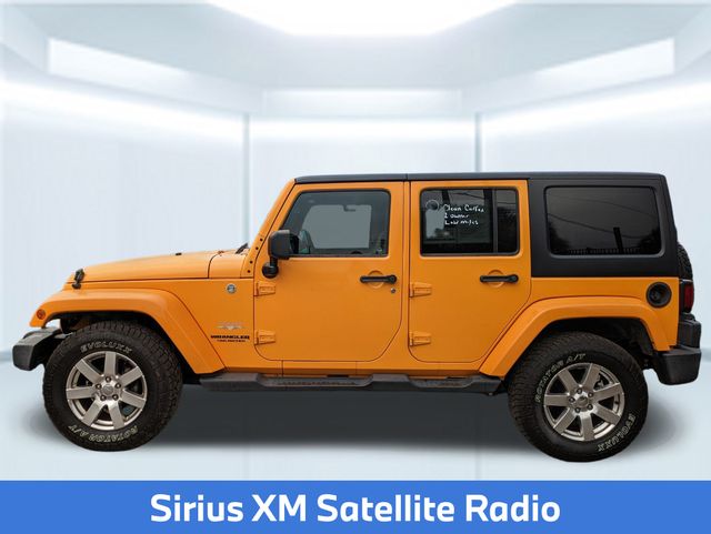 2012 Jeep Wrangler Unlimited Sahara photo 2