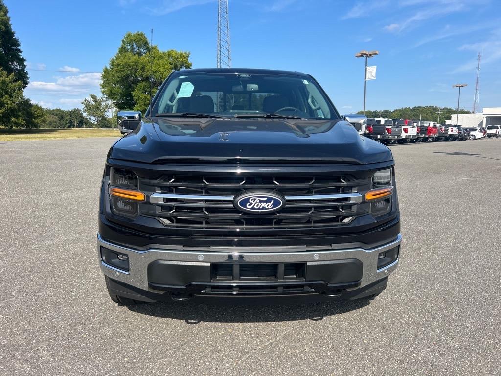 2024 Ford F-150 XLT photo 2