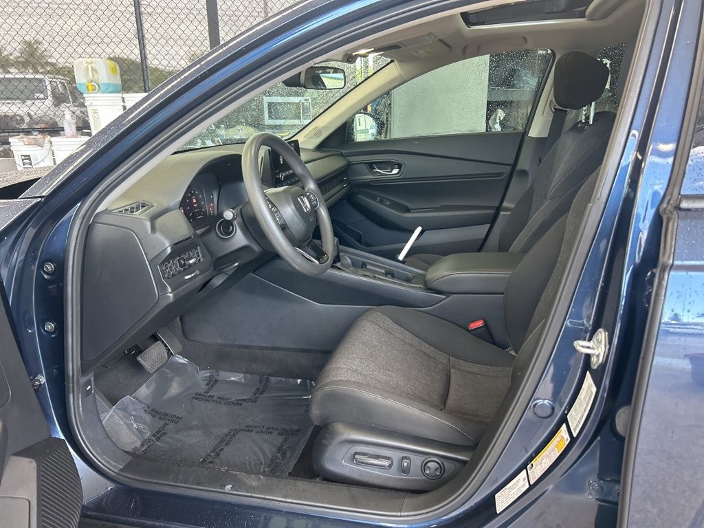 2024 Honda Accord EX photo 9