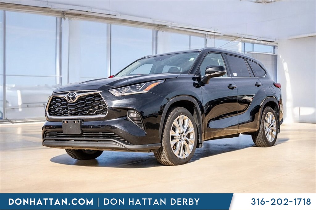 2021 Toyota Highlander Limited's photo