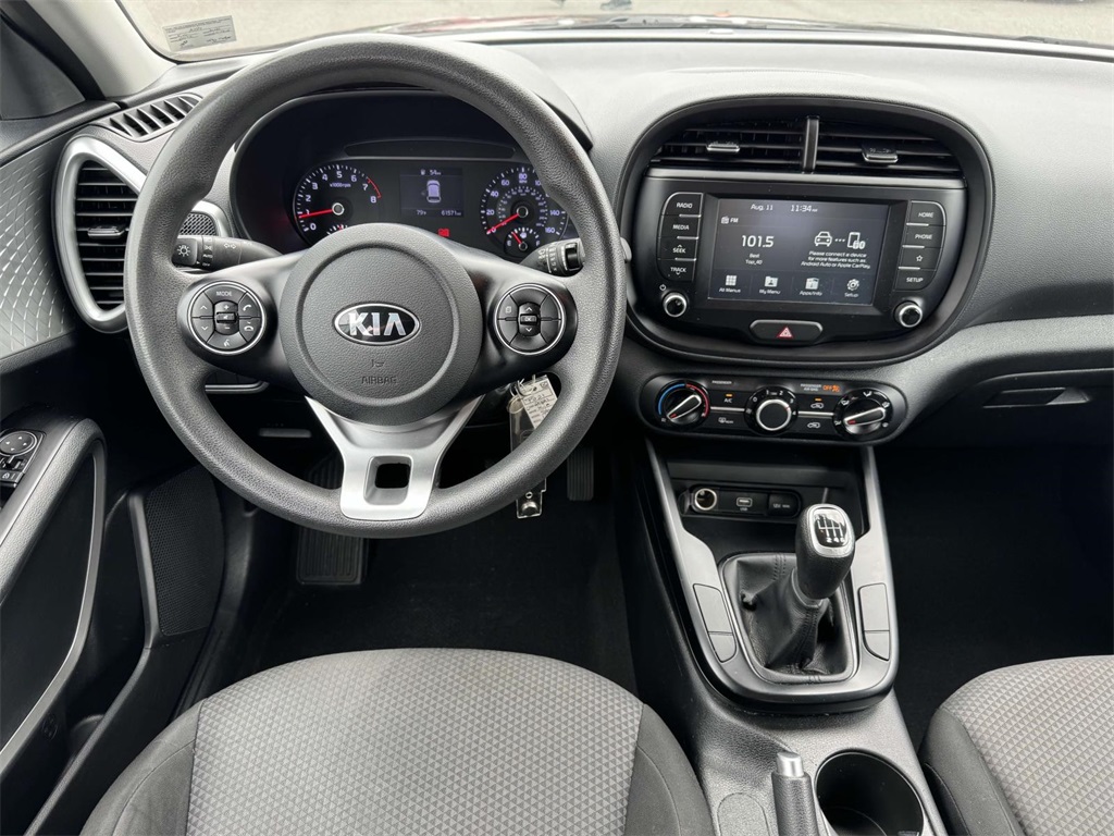 2021 Kia Soul LX photo 12