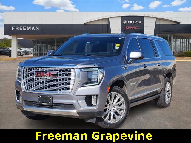 2022 GMC Yukon XL Denali's photo