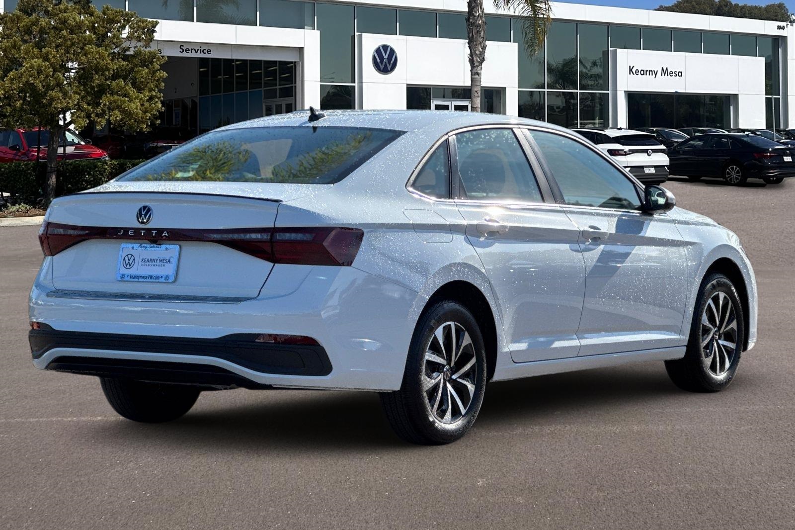 2025 Volkswagen Jetta S photo 4