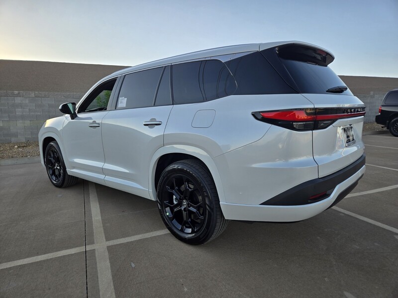 2025 Lexus TX 350 Premium photo 4