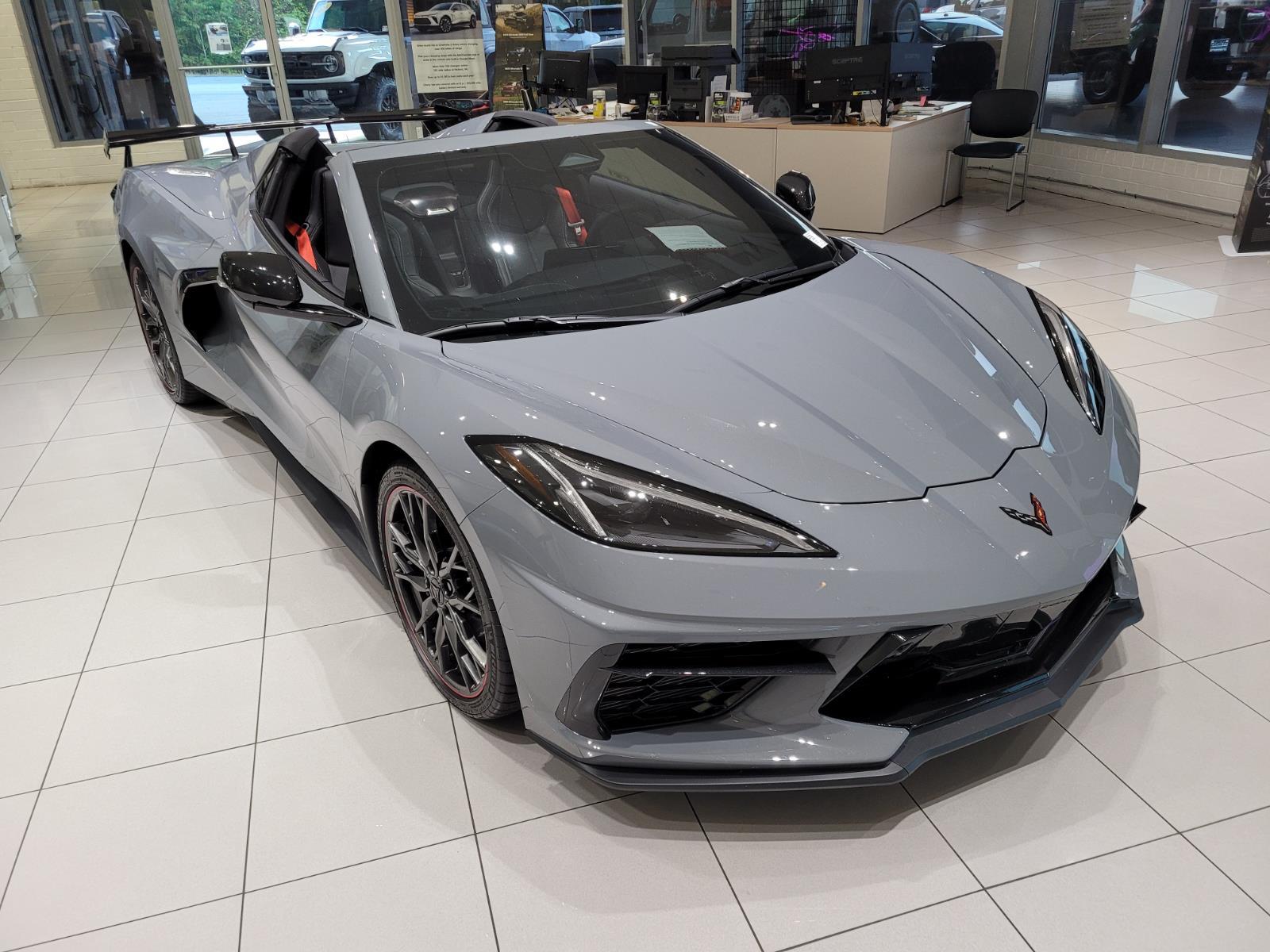 2025 Chevrolet Corvette Stingray 2LT photo 5