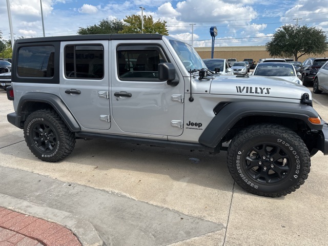 2023 Jeep Wrangler Willys photo 4