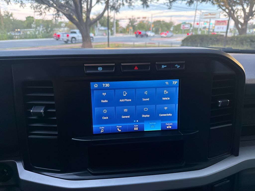 2023 Ford F-350 photo 12