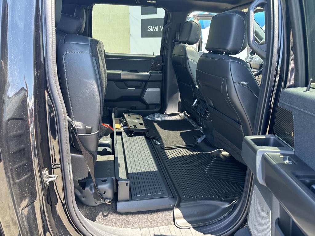 2024 Ford F-150 XLT photo 28