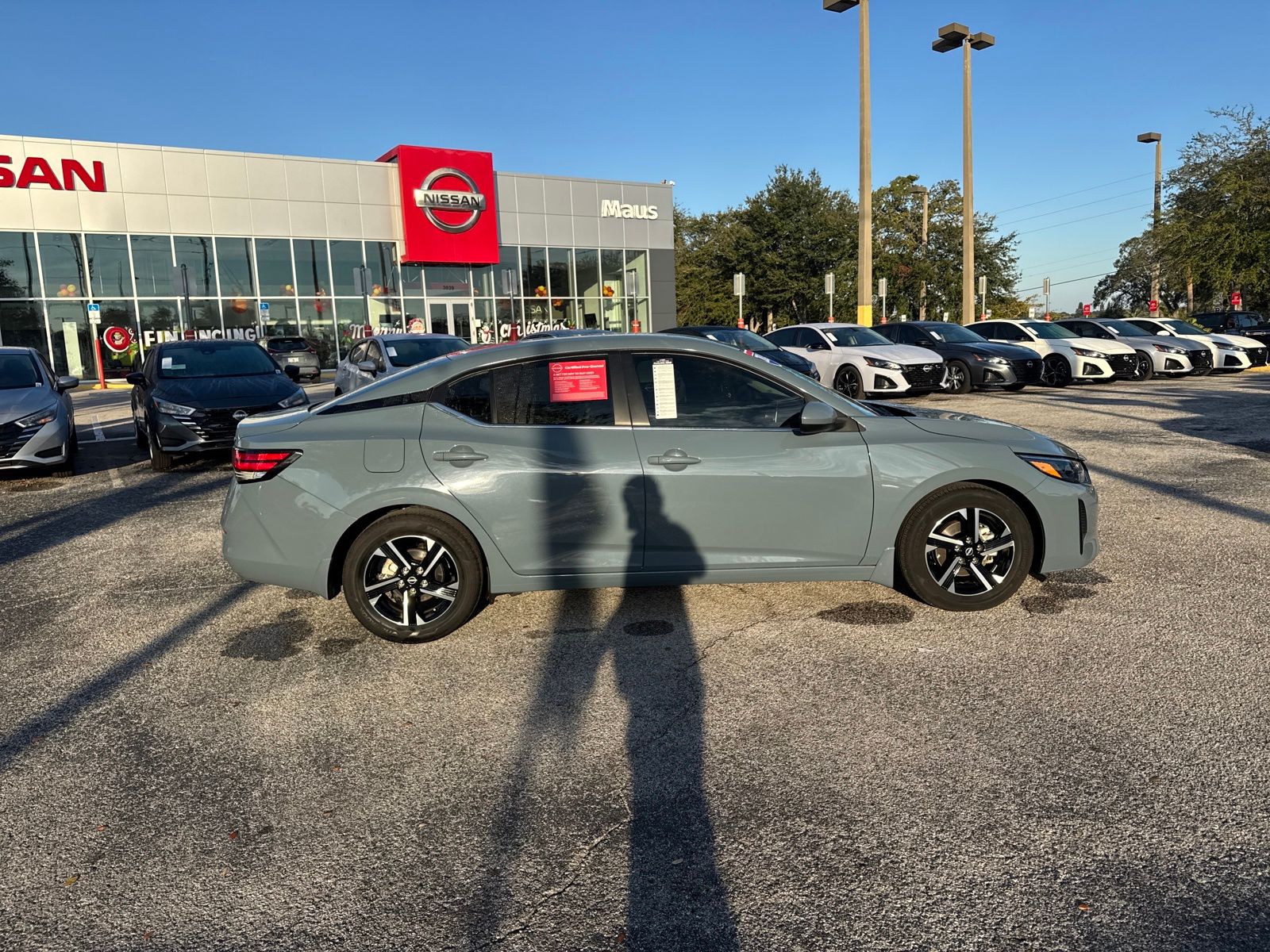 2024 Nissan Sentra SV photo 4