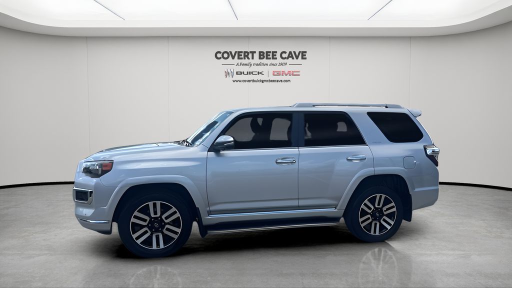2022 Toyota 4Runner Limited 4WD photo 4