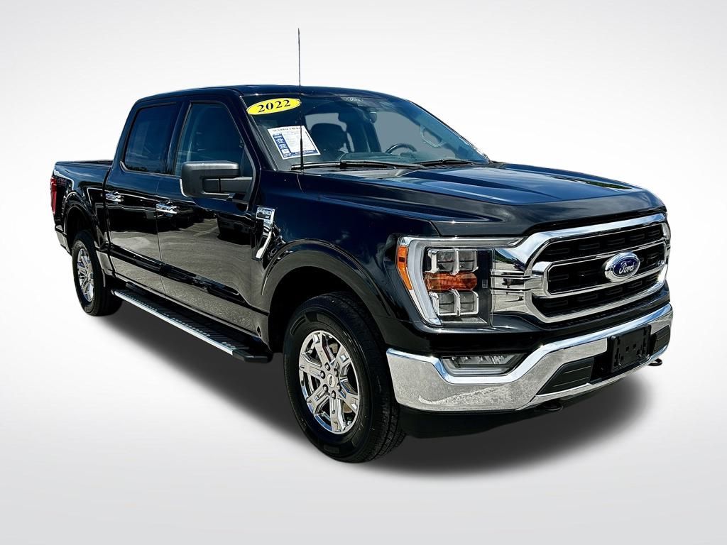 2022 Ford F-150 XLT photo 2