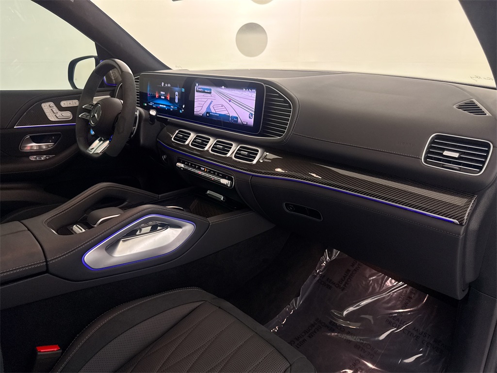 2025 Mercedes Benz GLS AMG 63 photo 27