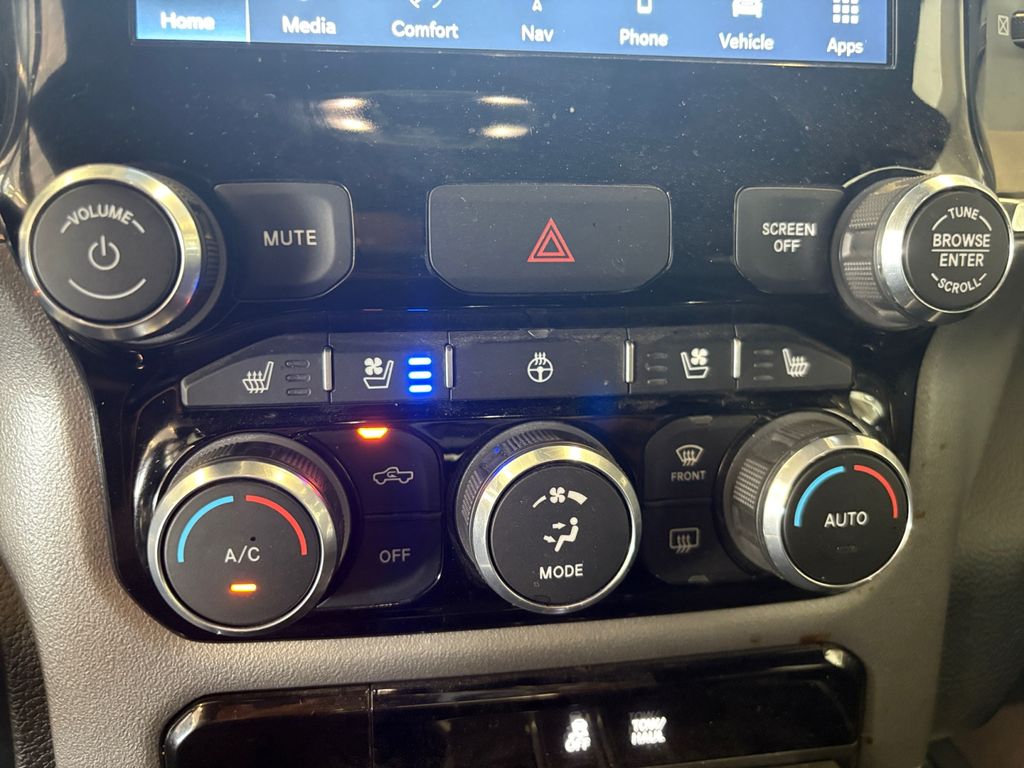 2024 Ram 1500 Laramie photo 25
