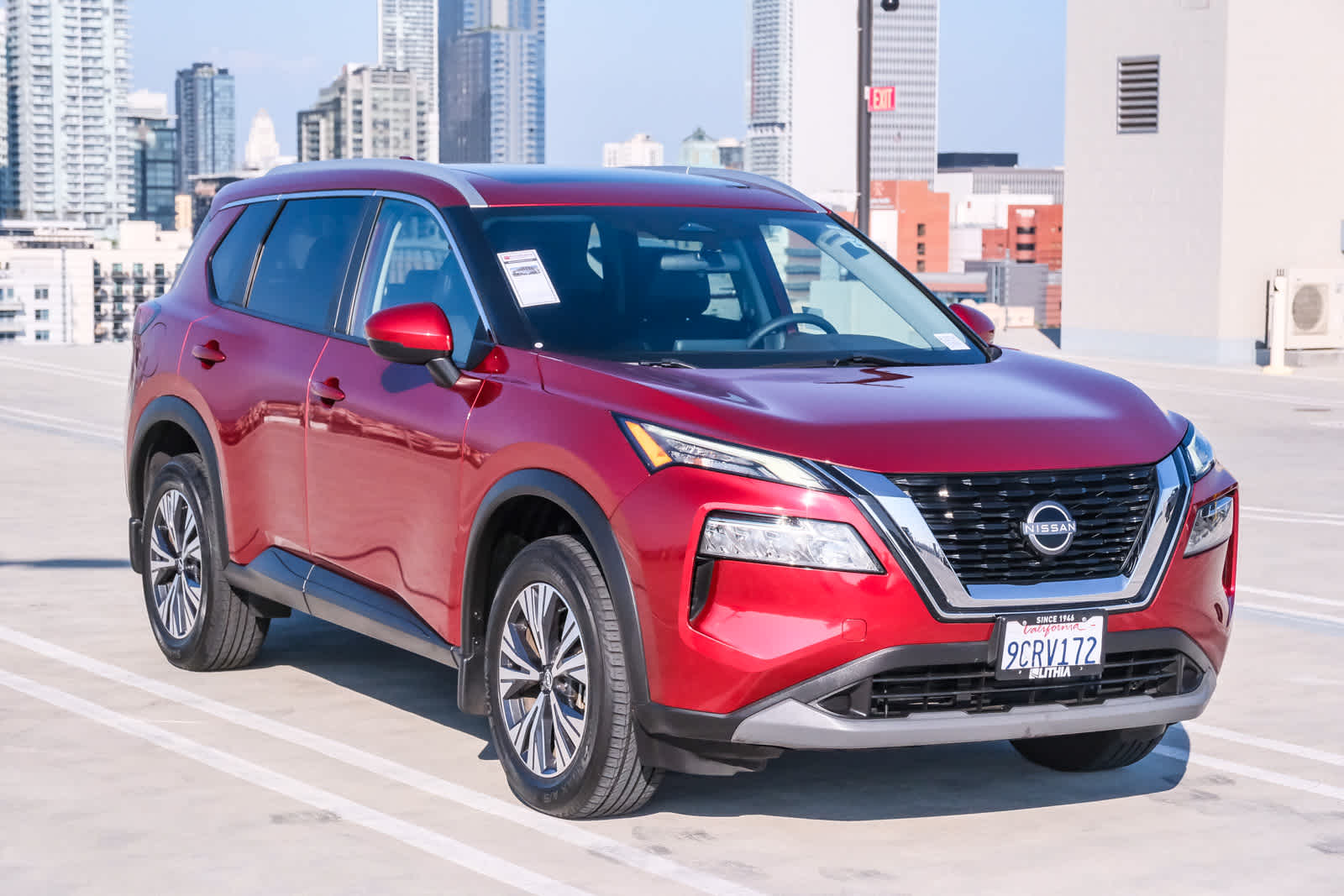 2022 Nissan Rogue SV photo 3