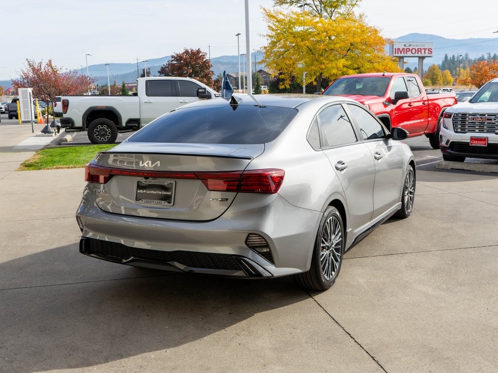 2023 Kia Forte GT-Line photo 4