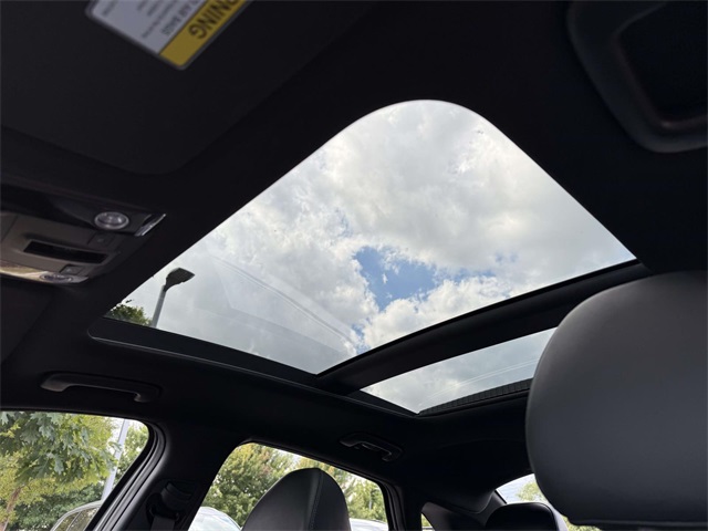 2023 Kia K5 GT-Line photo 4