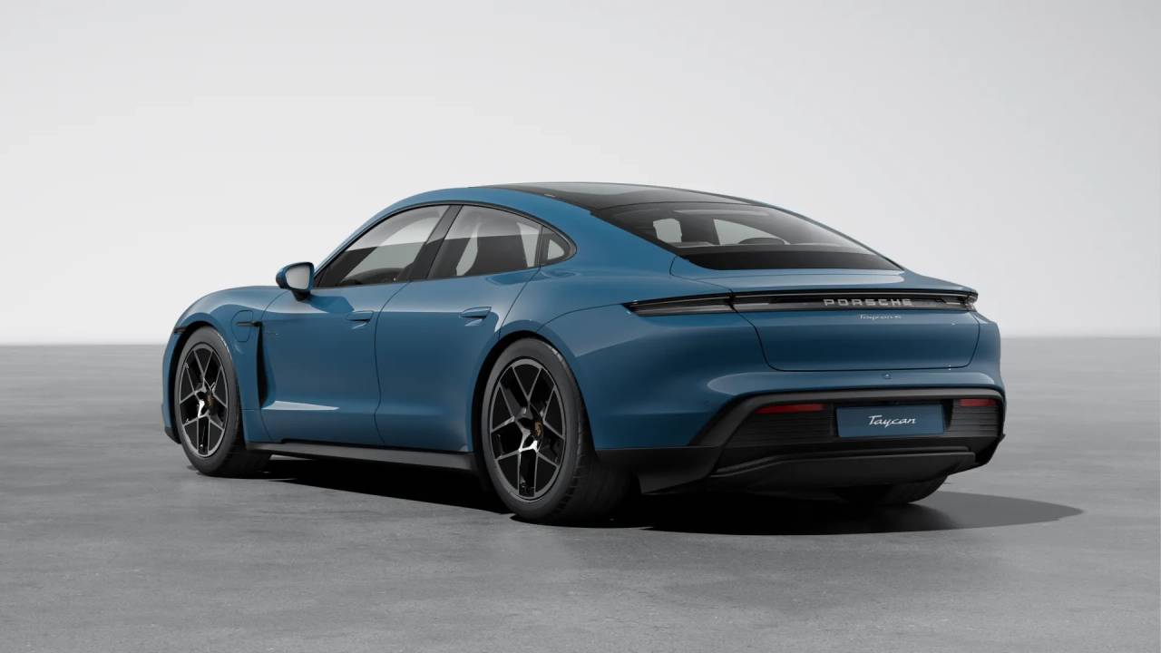 2025 Porsche Taycan 4 photo 3