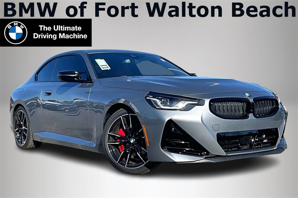 2025 BMW 2 Series M240i's photo