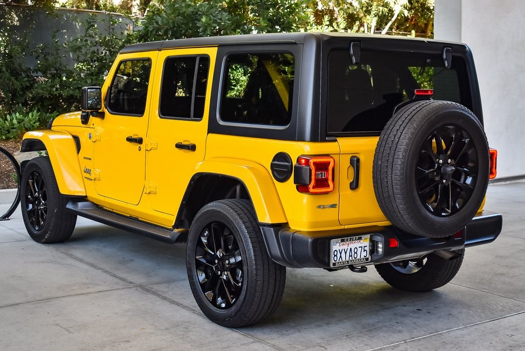 2021 Jeep Wrangler Unlimited Sahara 4xe photo 4