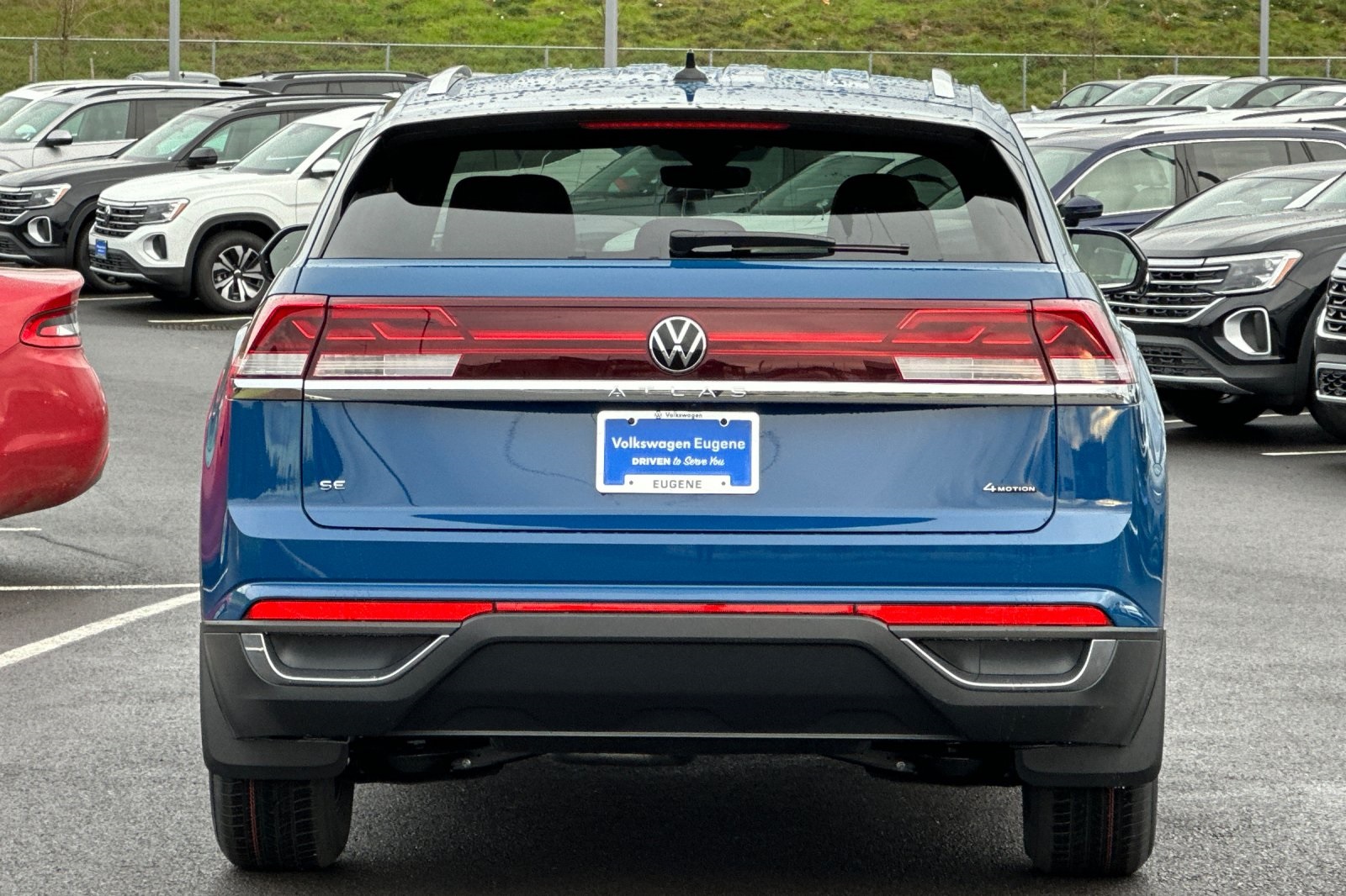 2025 Volkswagen Atlas Cross Sport SE photo 4