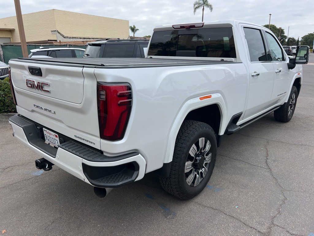 2024 Gmc Sierra HD Denali photo 4
