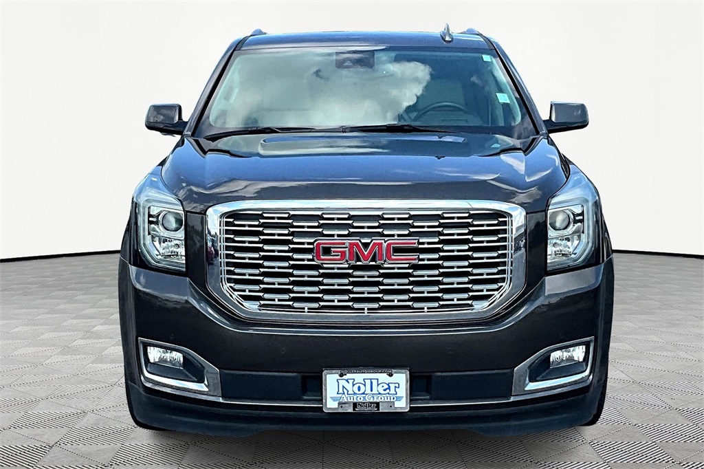 Image of Pre-Owned 2020 GMC Yukon Denali 4WD 4D Sport Utility