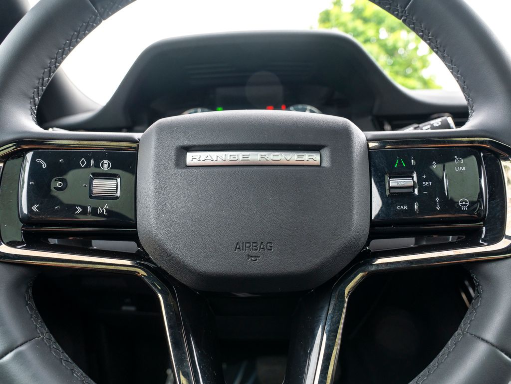 2026 Land Rover Range Rover Evoque S photo 14